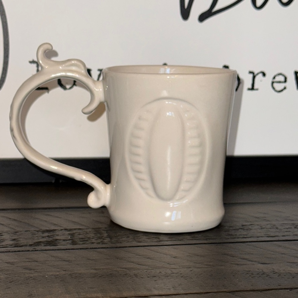 POTTERY BARN PB A-Z MUGS Elegant Cream Ceramic Mug Cup Initial Monogram Letter O